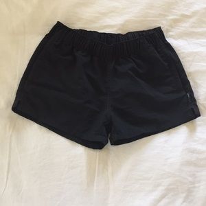 2 1/2” women’s Patagonia baggies